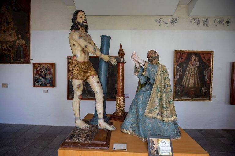 El Quito colonial, un museo viviente testigo de mil historias