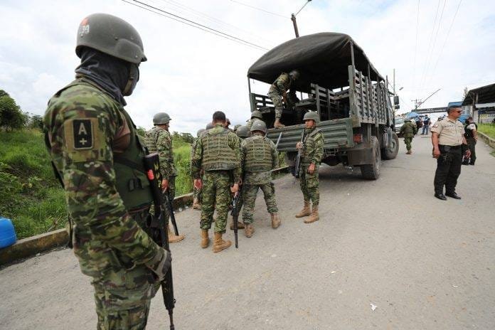 Al menos dos presos muertos y otros cinco heridos en nuevo motín en Ecuador