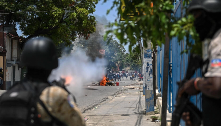 Pandilleros disparan contra feligreses de iglesia en Haití; hay víctimas
